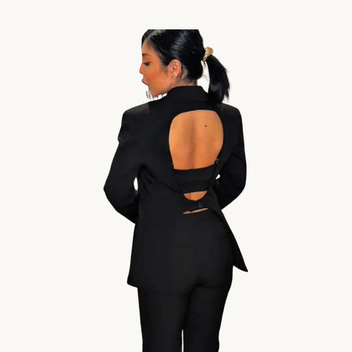 Blazer noir dos nu, découpe ovale et liens noués au dos