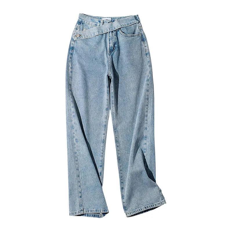 Jeans larges bleu clair à taille haute avec ceinture intégrée, style chic et tendance