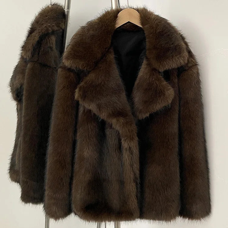 Manteau en fausse fourrure femme