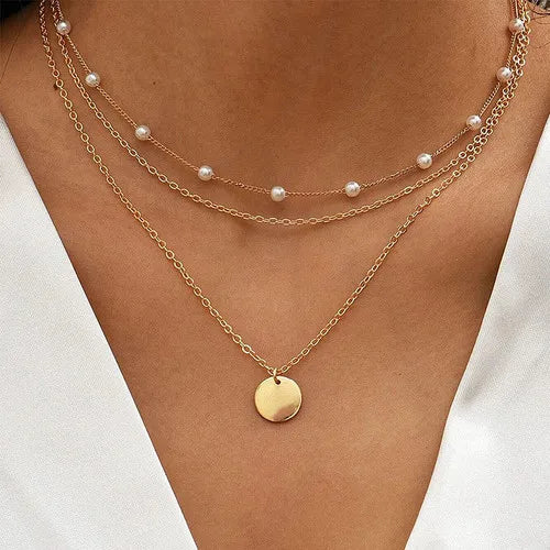 Collier multirang à pendentif barre – doré