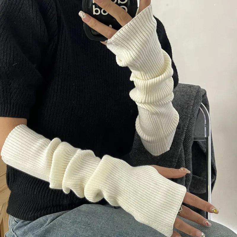 Manchettes longues en tricot