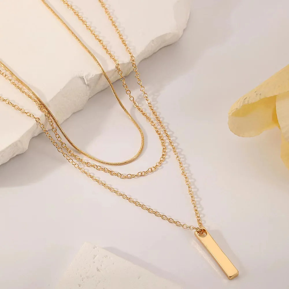 Collier multirang à pendentif barre – vue 3