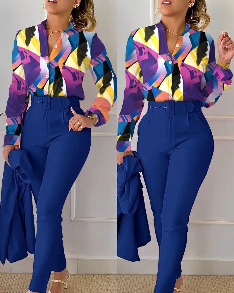 Ensemble chemise et pantalon fleuris – bleu