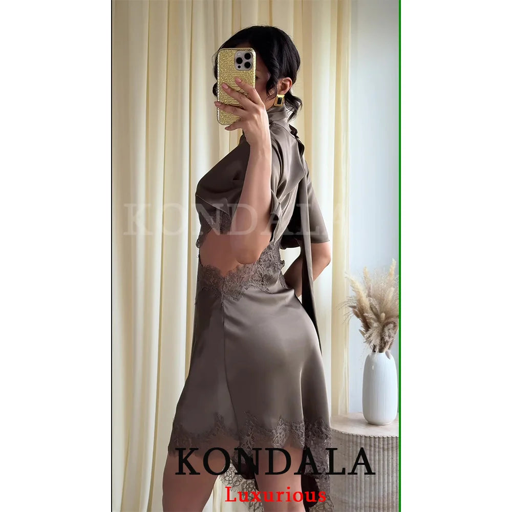 Robe courte asymétrique col foulard
