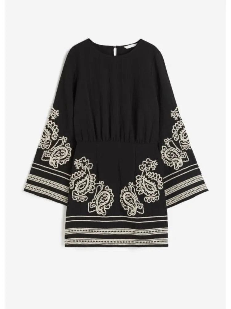 Robe brodée manches longues – vue 7