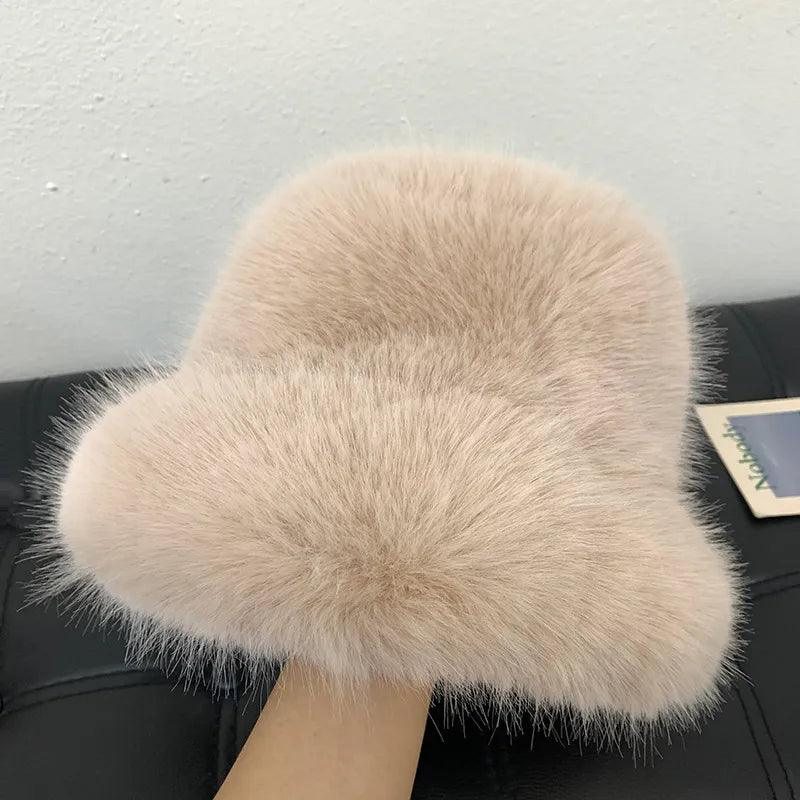 Bob en fausse fourrure – beige