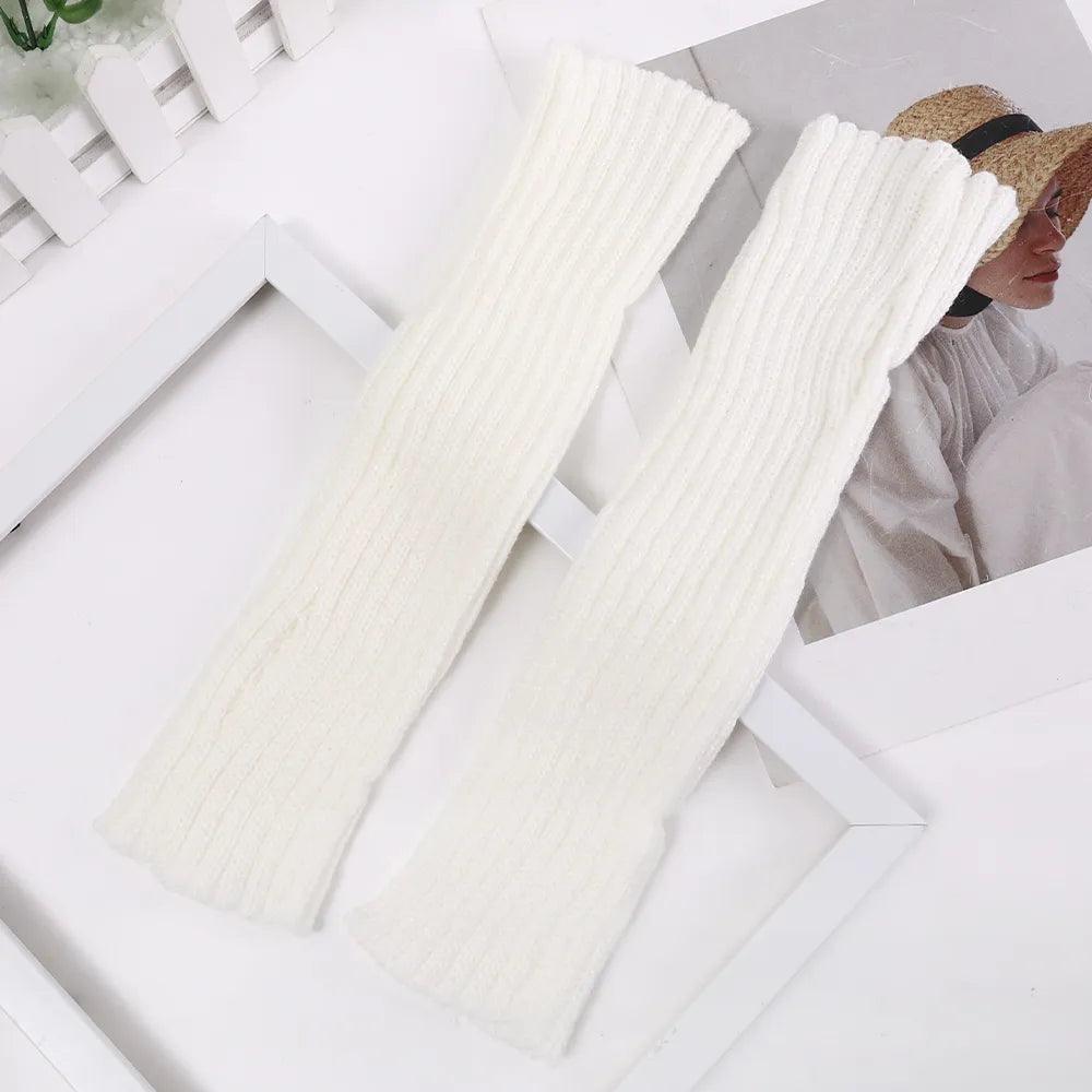 Manchettes longues en tricot – blanc