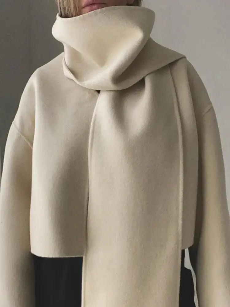 Veste beige avec écharpe - Eleganceparis 