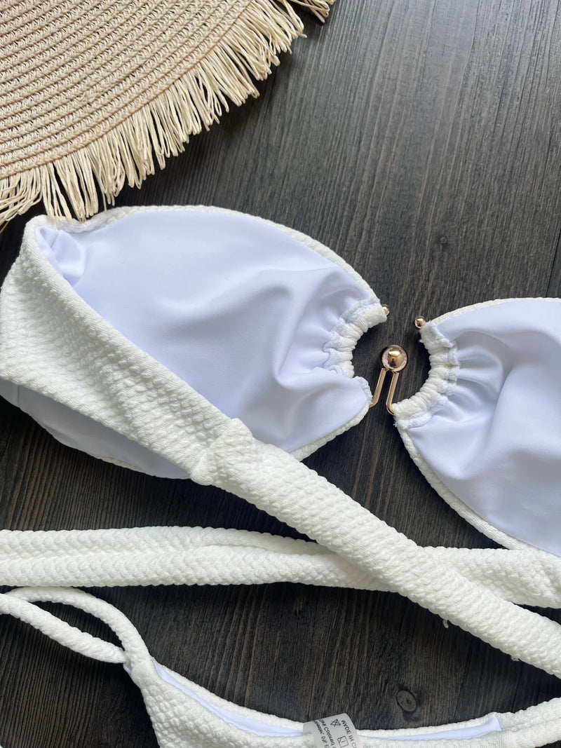 Évasion Élégante – Bikini Tricoté Sans Armature