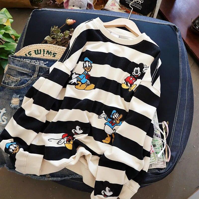 Pull brodé Mickey Mouse and Donald Duck - Eleganceparis 