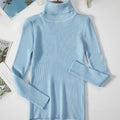 Pull col roulé fin et doux – bleu ciel