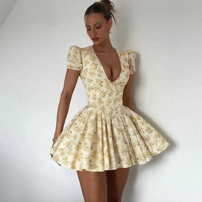 Robe Fleurie, décolleté en V profond