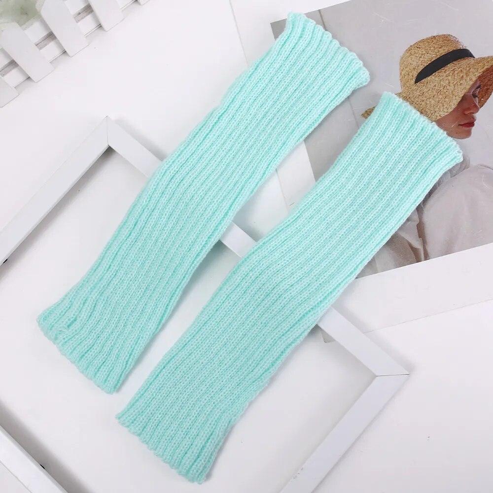 Manchettes longues en tricot – bleu clair