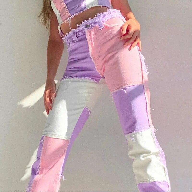 Pantalon jean patchwork rose, violet et blanc, coupe déchirée, mode féminine chic et tendance